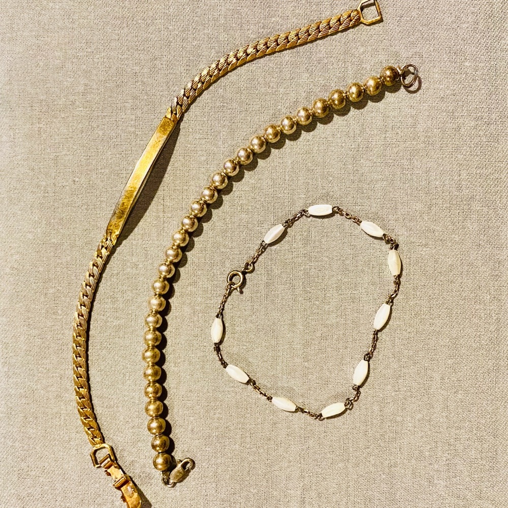 ⭐️  Three Bracelets  ⭐️